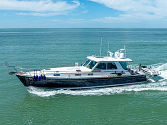 52' Sabre 2009