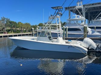 39' Yellowfin 2017