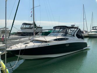 34' Regal 2009