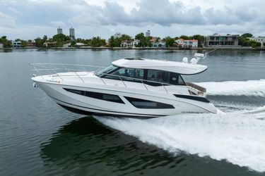 42' Regal 2022