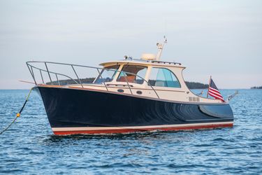 37' Hinckley 2010 Yacht For Sale