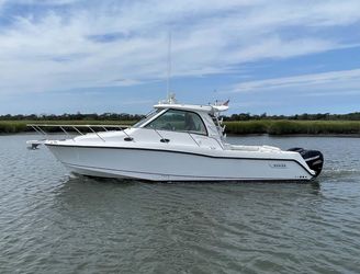 34' Boston Whaler 2009