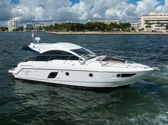 38' Beneteau 2015