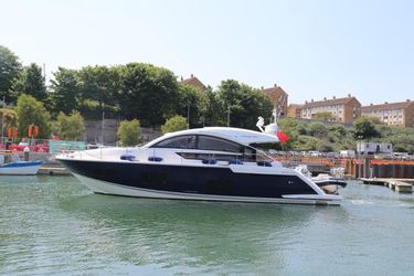 50' Fairline 2011