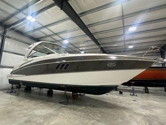 38' Cruisers Yachts 2014 Yacht For Sale