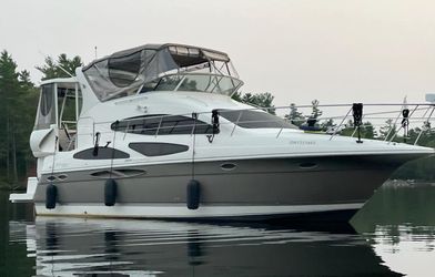 39' Cruisers Yachts 2007