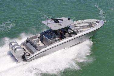 37' Midnight Express 2021