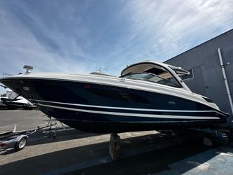 35' Sea Ray 2018