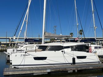 40' Fountaine Pajot 2018