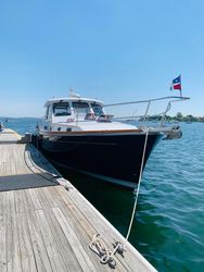 42' Sabre 2004