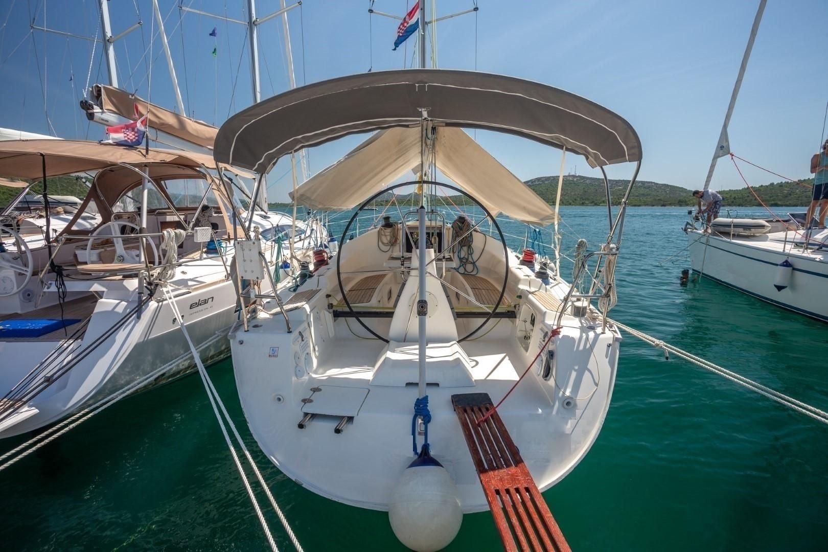 bavaria 42 yacht for sale