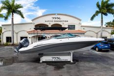 Hurricane SunDeck 2690 OB