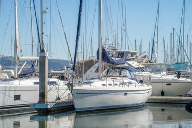 38' Catalina 2002