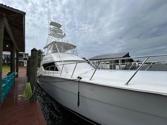 60' Hatteras 1998