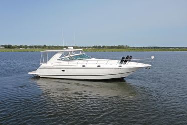 42' Cruisers Yachts 2002