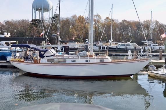 40 ft bristol sailboat