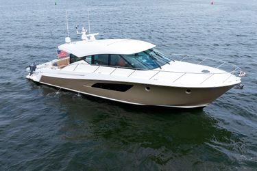 50' Tiara Yachts 2014