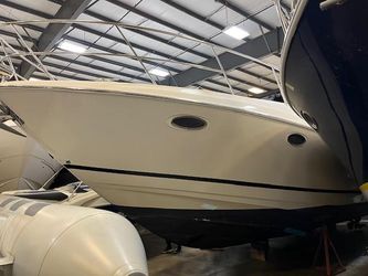 38' Regal 2004