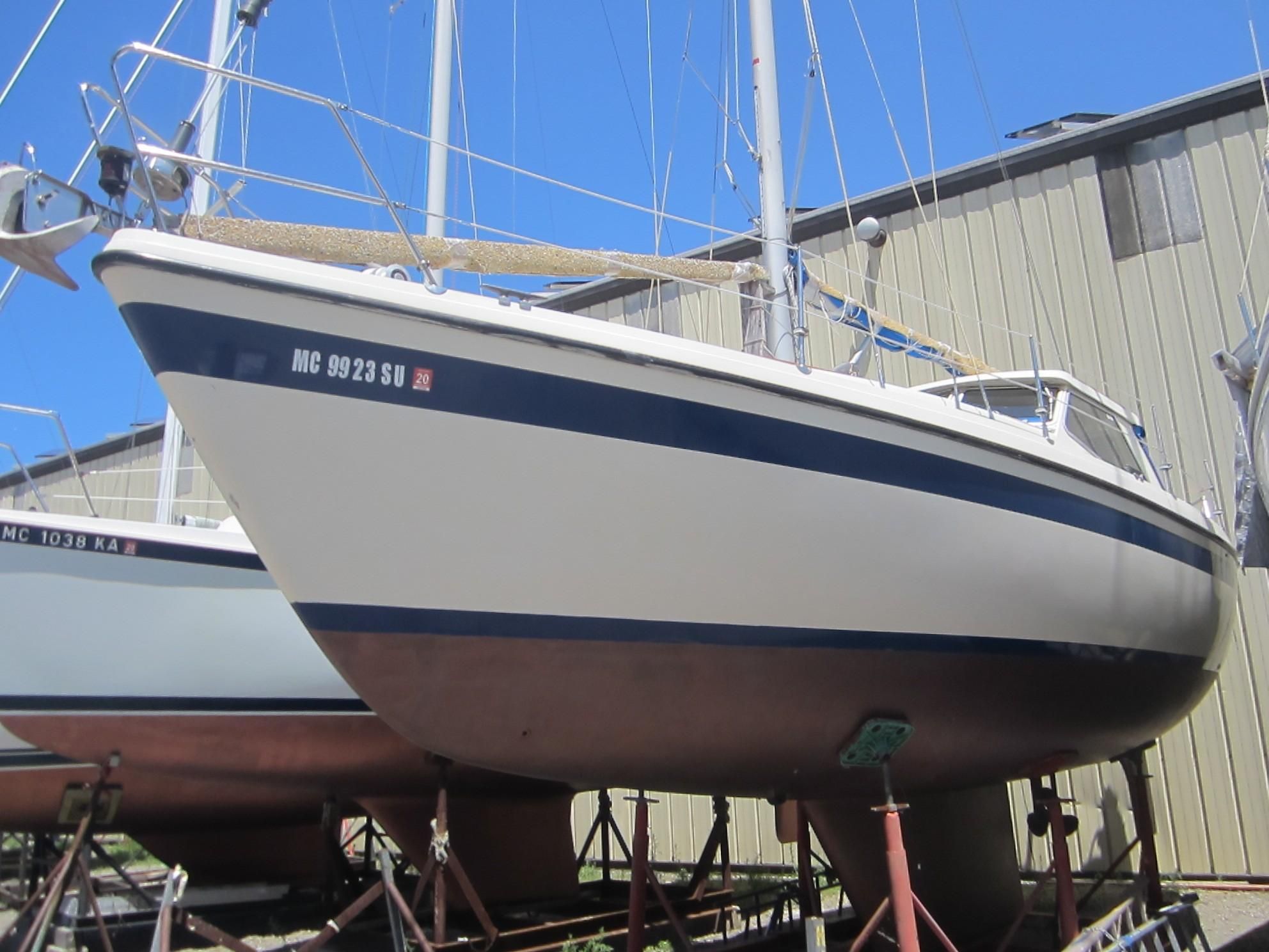lm 32 sailboat for sale