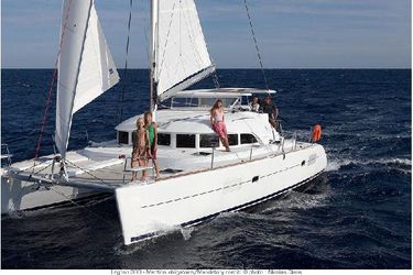 38' Lagoon 2013