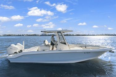 28' Boston Whaler 2023