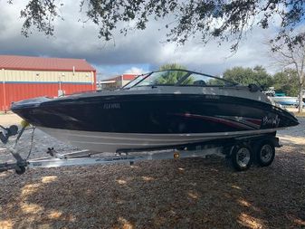 Yamaha Boats SX210