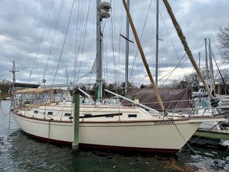 40' Island Packet 2000