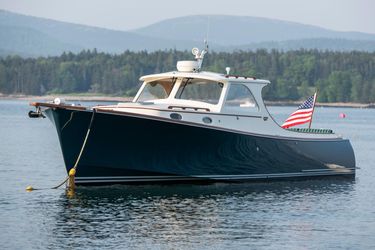 36' Hinckley 2000