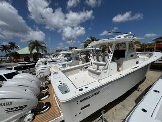 37' Regulator 2025