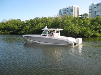 38' Boston Whaler 2018