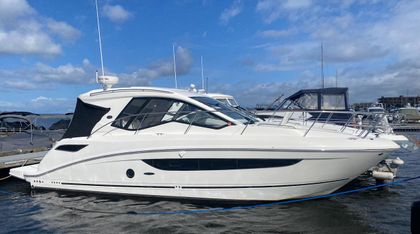 35' Sea Ray 2017