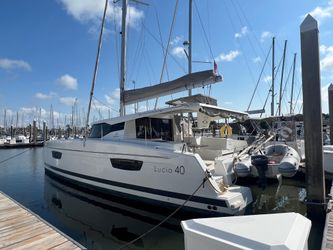 40' Fountaine Pajot 2019