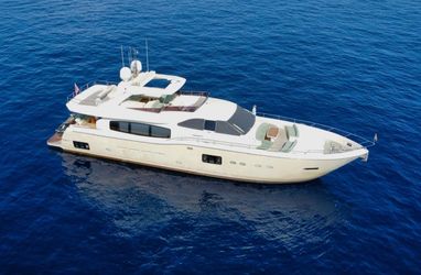 85' Ferretti Yachts 2011