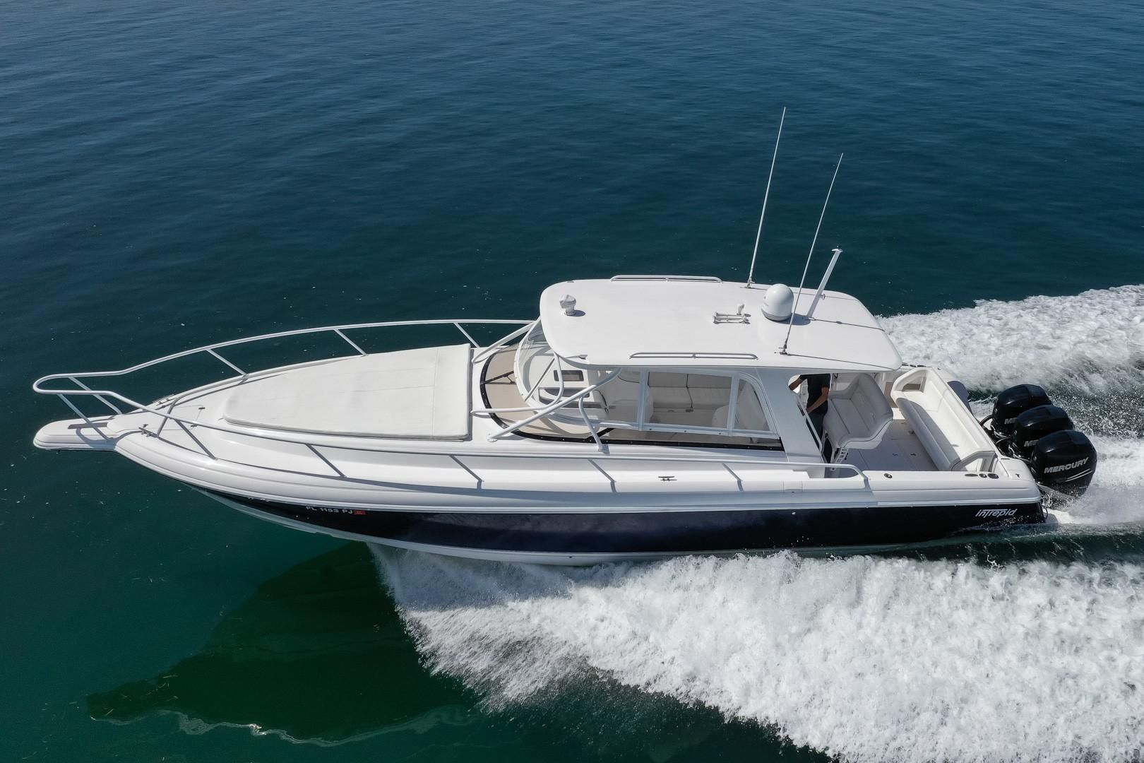 intrepid 390 sport yacht review