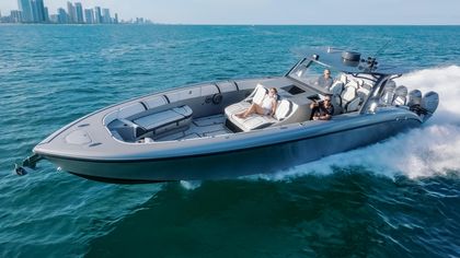 43' Midnight Express 2022