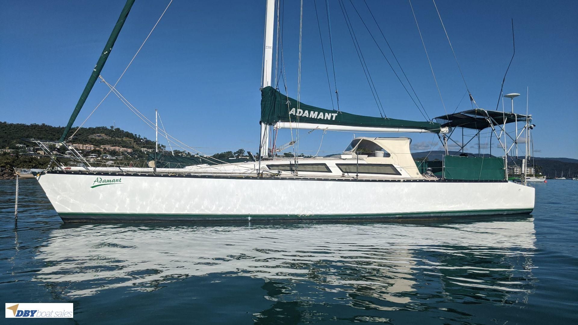adams 11.9 yacht review