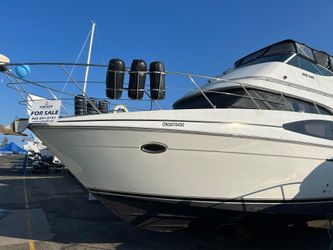 47' Carver 2003 Yacht For Sale