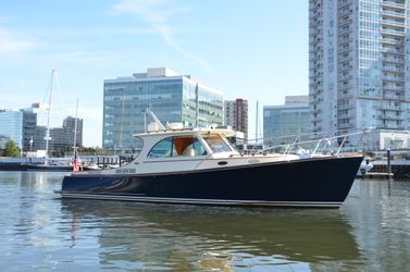 37' Hinckley 2015 Yacht For Sale