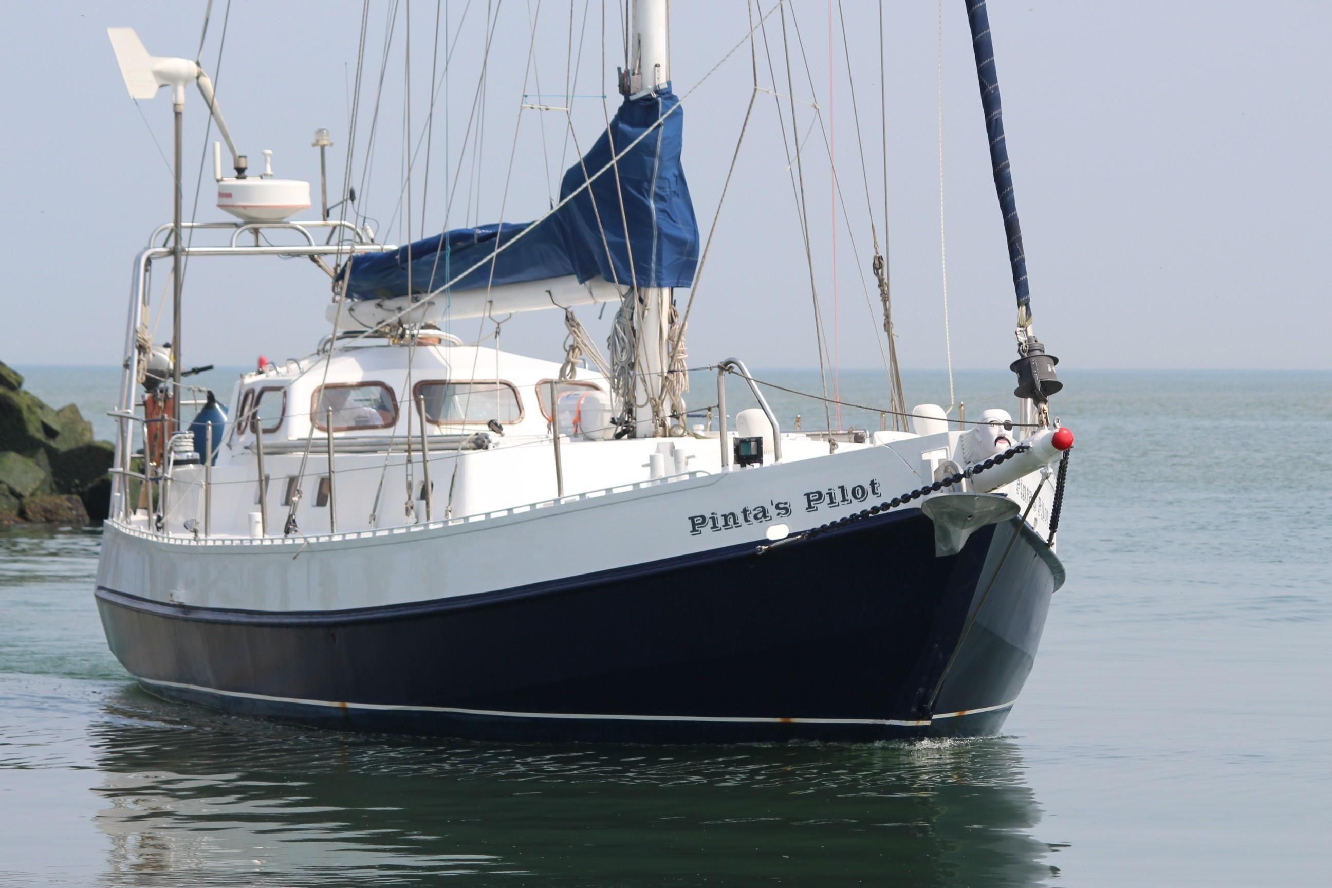 bruce roberts spray yacht for sale