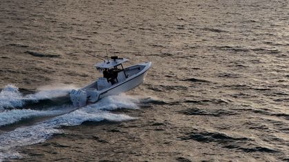 28' Reef Runner 2025