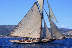 Classic 50' Gaff Rig