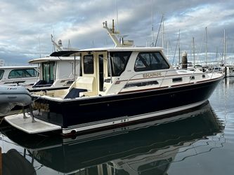 38' Sabre 2006