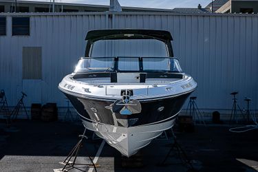 31' Sea Ray 2017