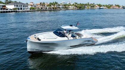 44' Solaris Power 2025