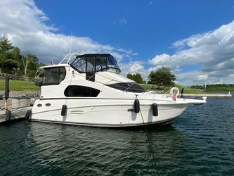 35' Silverton 2003 Yacht For Sale