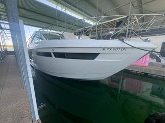 53' Cruisers Yachts 2018