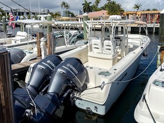 32' Sailfish 2016