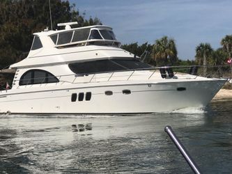 52' Carver 2007 Yacht For Sale