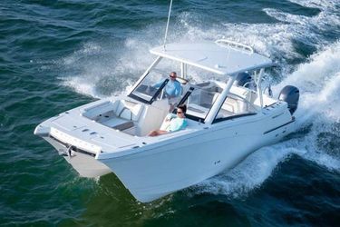 27' World Cat 2024 Yacht For Sale