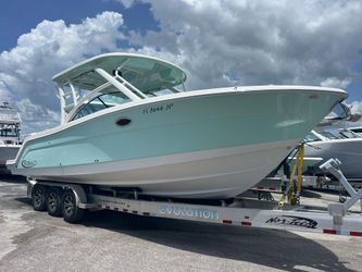 31' Robalo 2020